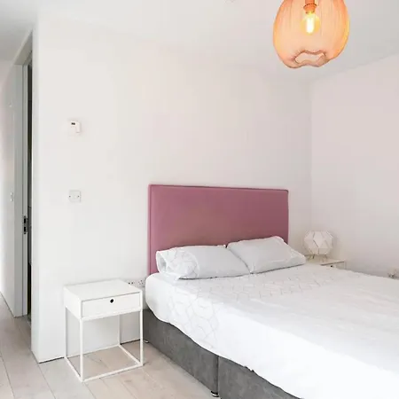 Charming Apartment Near Grand Canal Dock, Dublin 2 Apartamento Dublin